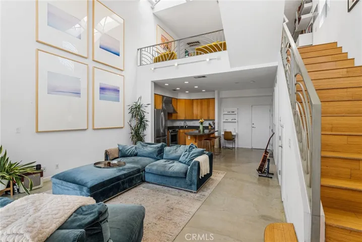 637 E 4th B, Long Beach, California 90802