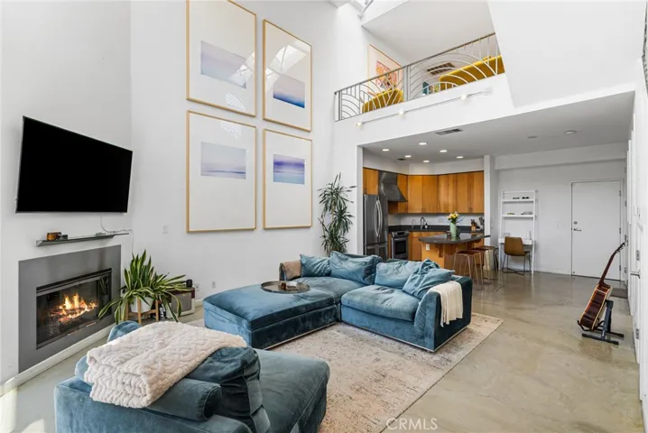 637 E 4th B, Long Beach, California 90802