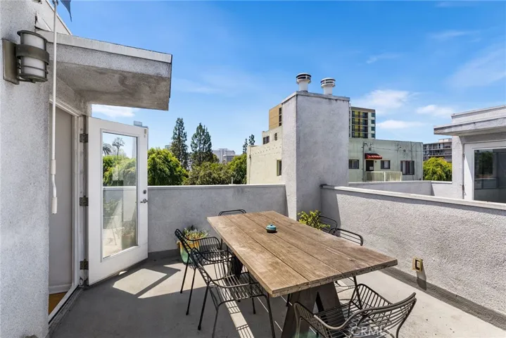 637 E 4th B, Long Beach, California 90802
