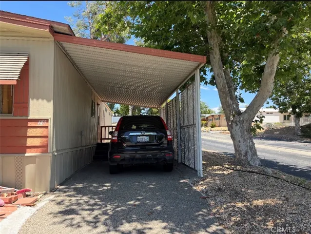 Garage port