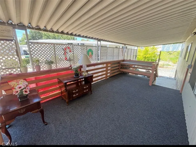 Front deck