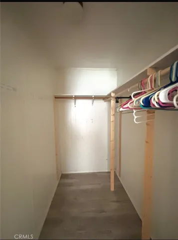 Walk-in closet
