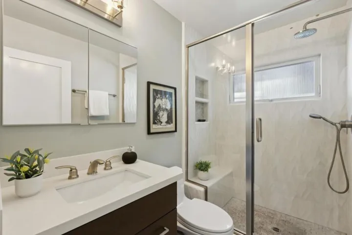 1085 Sunset Drive, San Carlos, California 94070