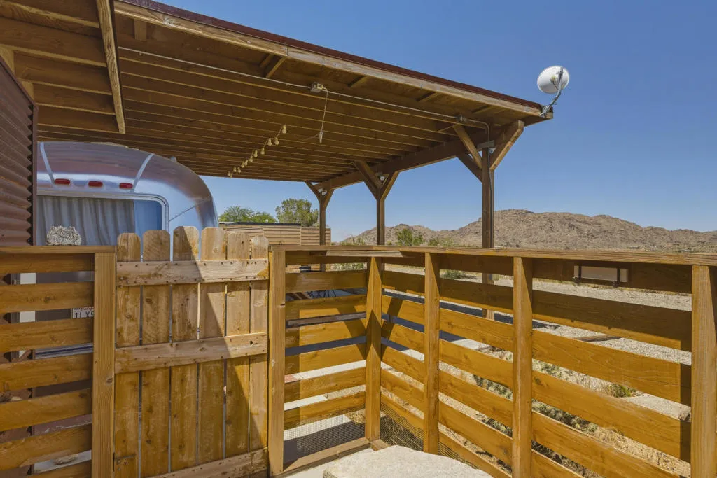 8669 Via Via Rocosa Road, Joshua Tree