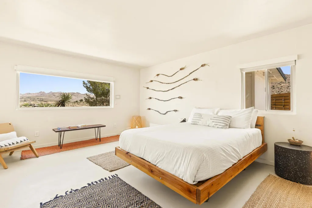 8669 Via Via Rocosa Road, Joshua Tree