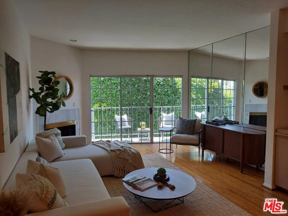Living Room View South