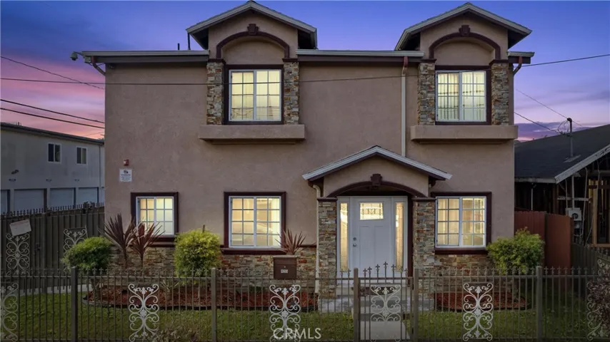 435-cerritos-ave-long-beach-ca-front-exterior.jpg