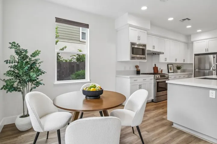 969 Prospect Avenue, Santa Rosa, California 95409