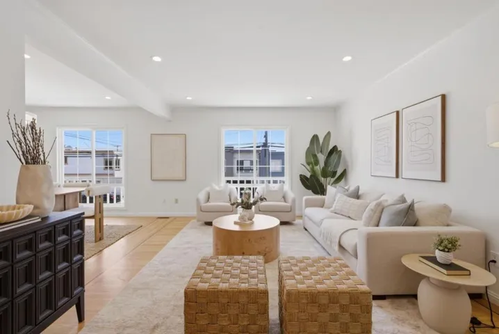 2824 Santiago Street, San Francisco, California 94116