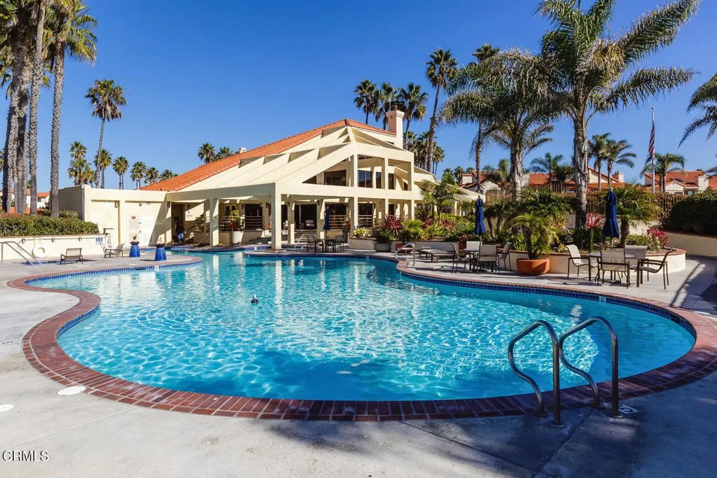 clubhouse pool