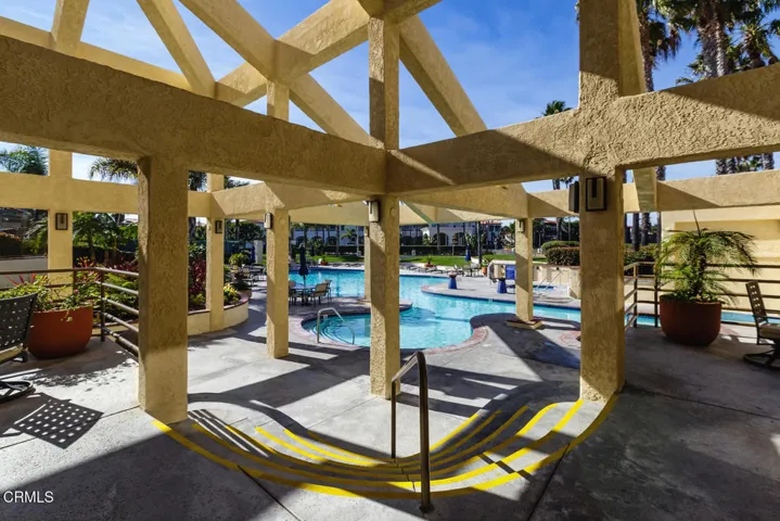 clubhouse patio