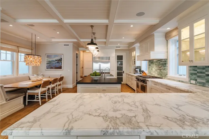 413 7th, Manhattan Beach, California 90266