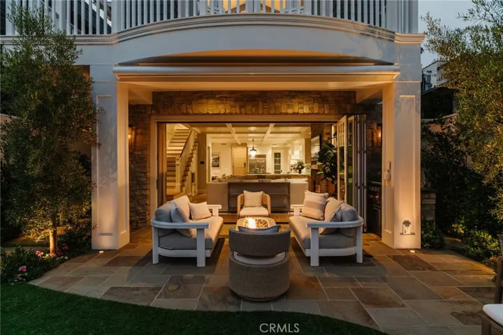 413 7th, Manhattan Beach, California 90266