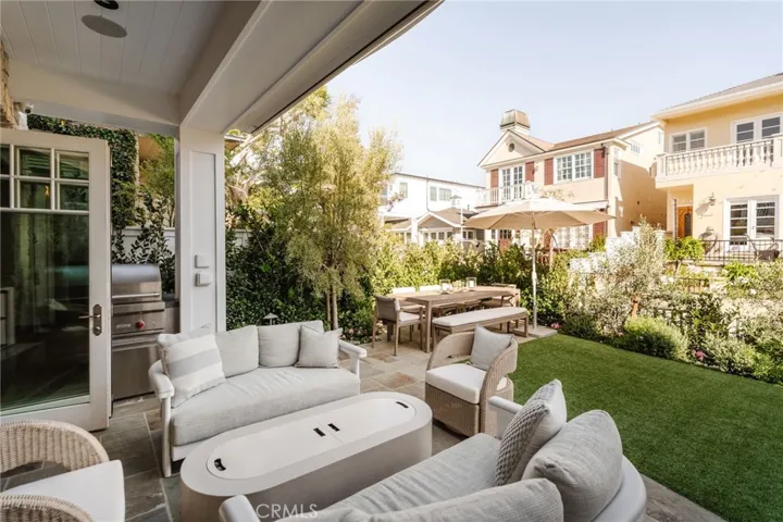 413 7th, Manhattan Beach, California 90266