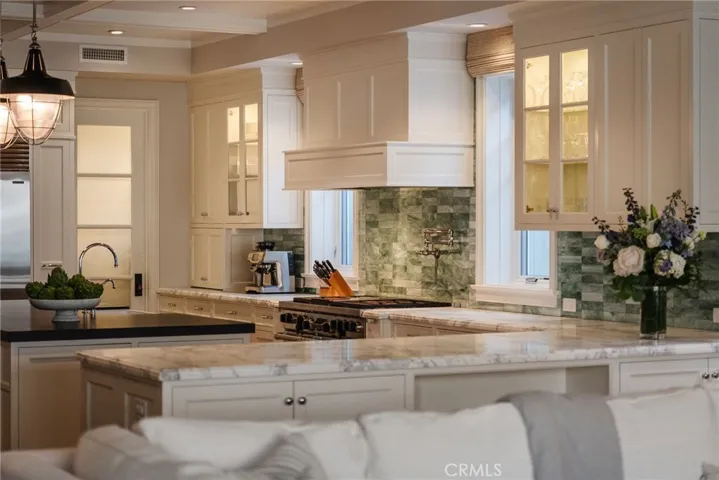 413 7th, Manhattan Beach, California 90266