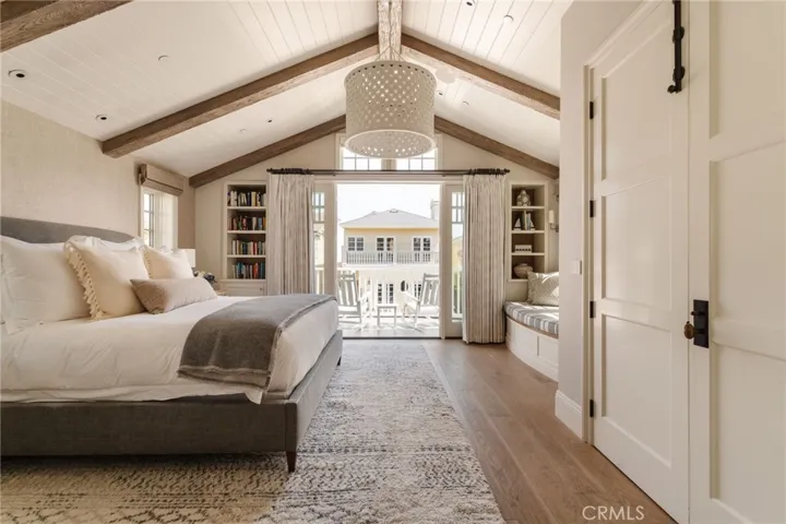 413 7th, Manhattan Beach, California 90266