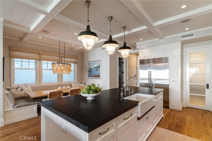 413 7th, Manhattan Beach, California 90266