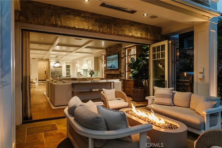 413 7th, Manhattan Beach, California 90266