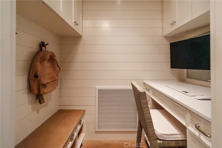 413 7th, Manhattan Beach, California 90266