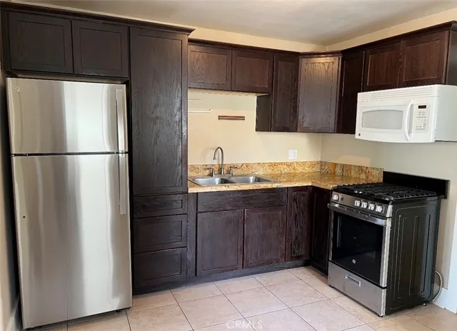 New fridge and stove range
