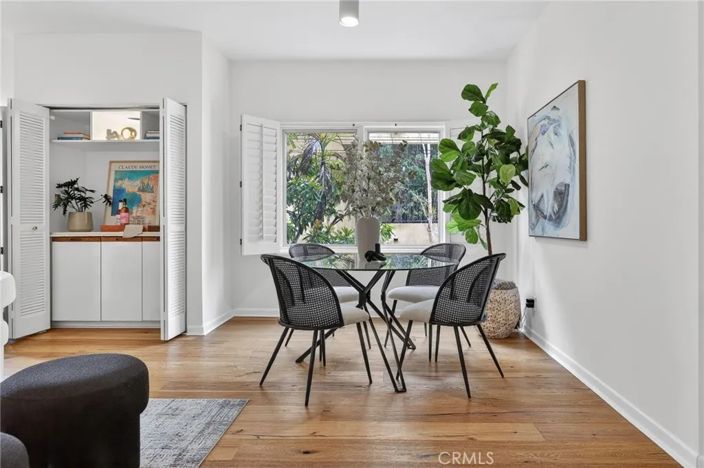 Living Room/Dining Room
