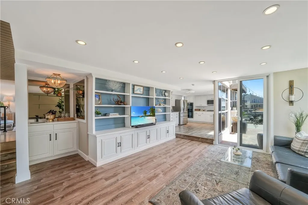 Family Room with Harbour Views