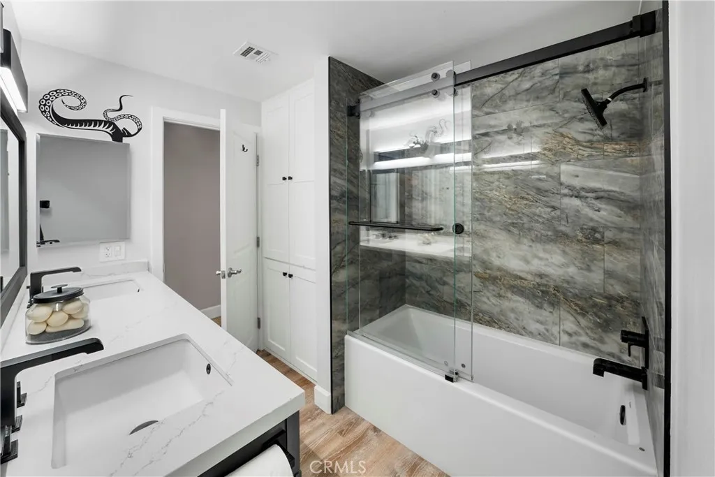 Upstairs Bathroom