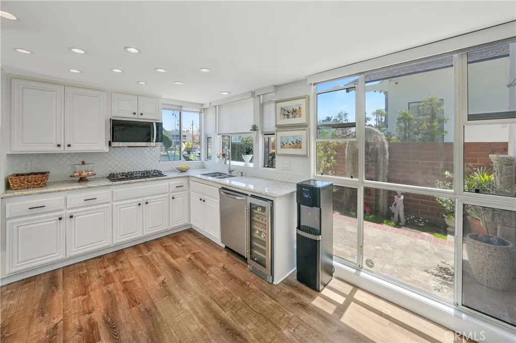 16266 Tisbury, Huntington Beach, California 92649 — photo 5