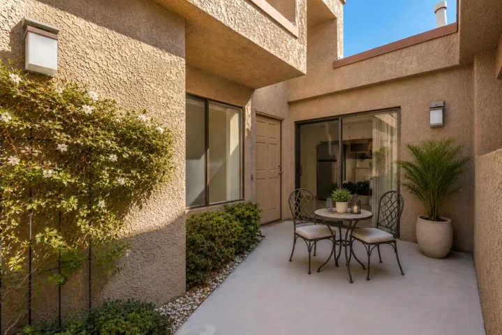 Virtually Staged Courtyard
