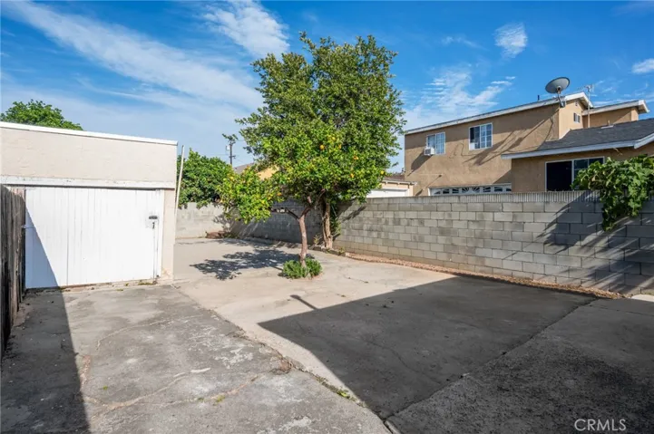 1320 Backyard