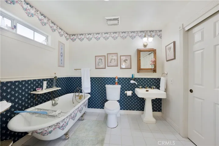 1078 Corbett Canyon Road, Arroyo Grande, California 93420