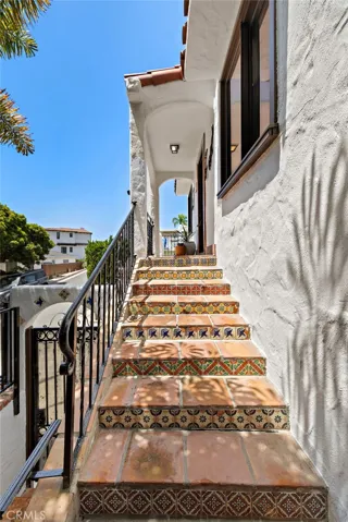 102 Corona, San Clemente, California 92672