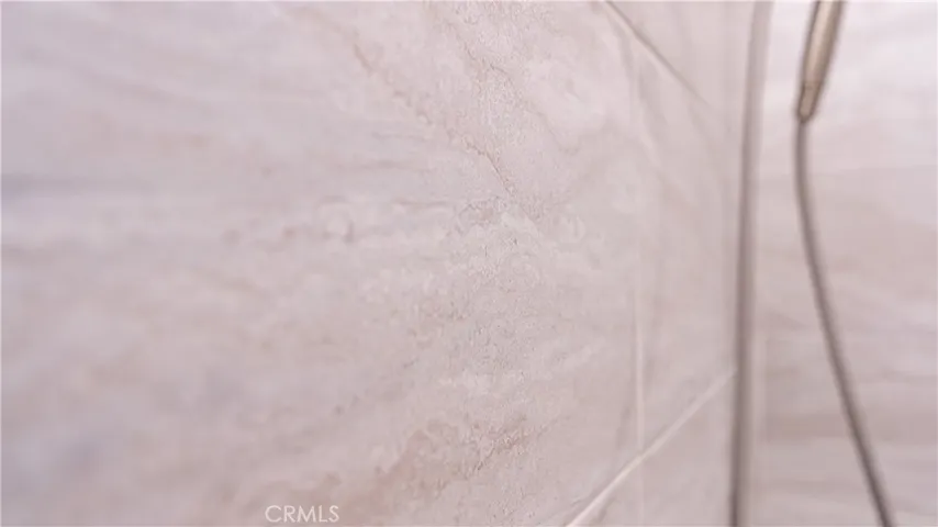 Primary Bath Surround Shower Detail