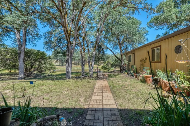 1450 Oak Hill Court, Lakeport, California 95453
