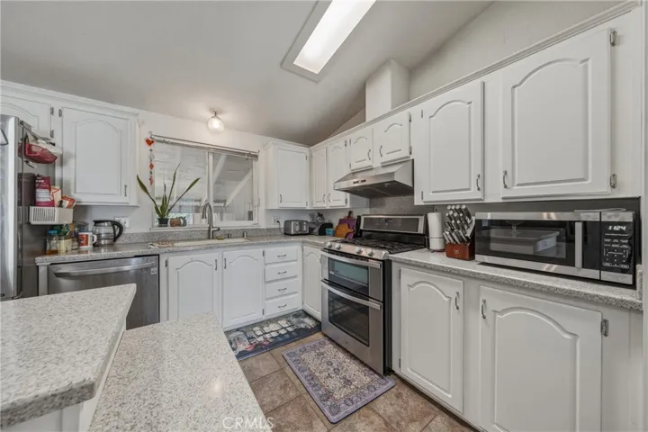 1450 Oak Hill Court, Lakeport, California 95453