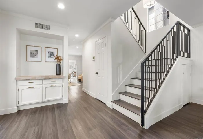 274 J Ave, Coronado, California 92118