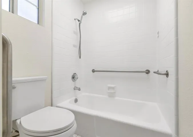 274 J Ave, Coronado, California 92118