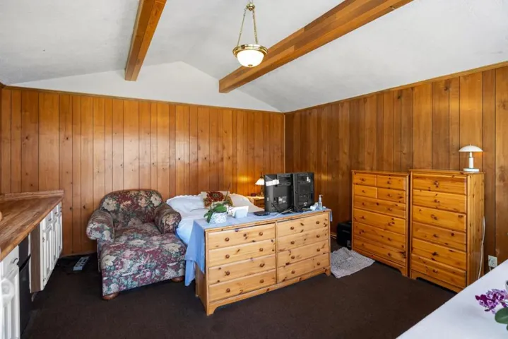 20091 Portola Drive, Salinas, California 93908