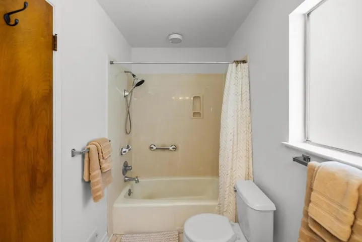 20091 Portola Drive, Salinas, California 93908