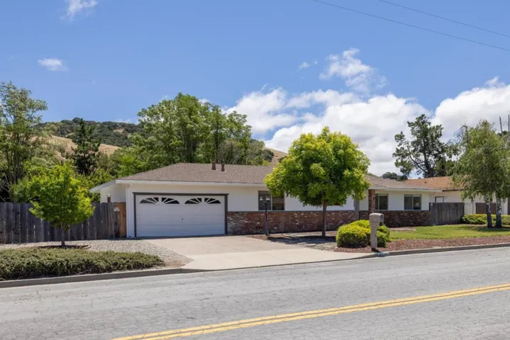 20091 Portola Drive, Salinas, California 93908
