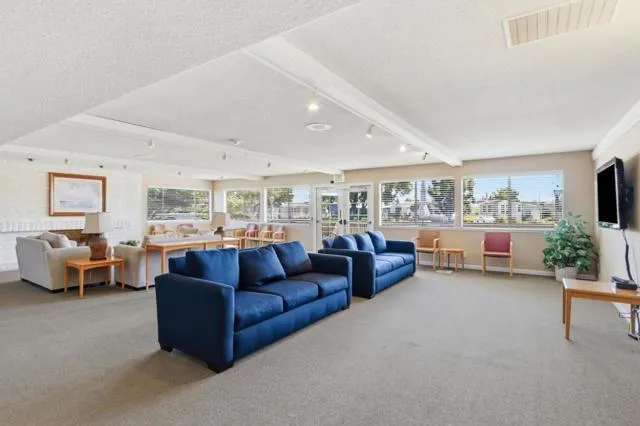 1220 Tasman Drive, Sunnyvale, California 94089