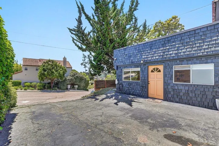530 Cathedral Drive, Aptos, California 95003