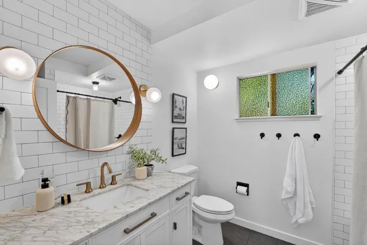 530 Cathedral Drive, Aptos, California 95003