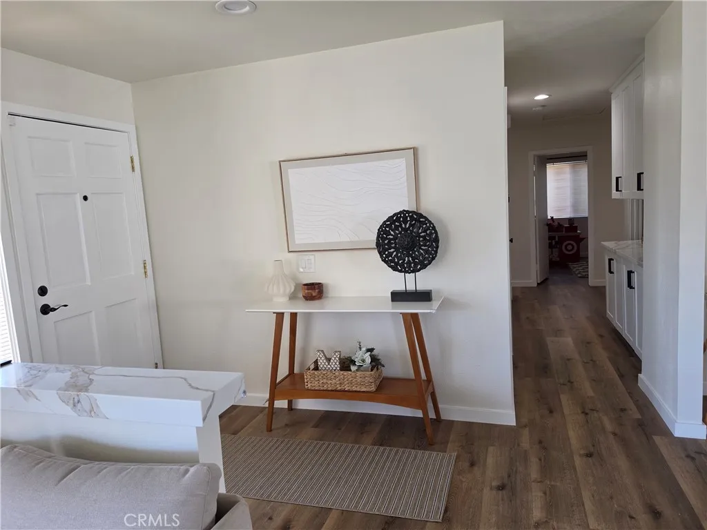 Front entrance/Hallway