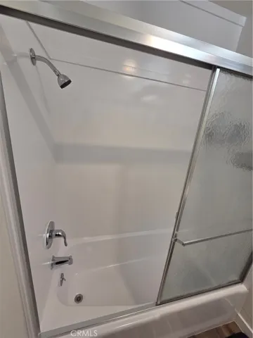Bathroom 2 Master's