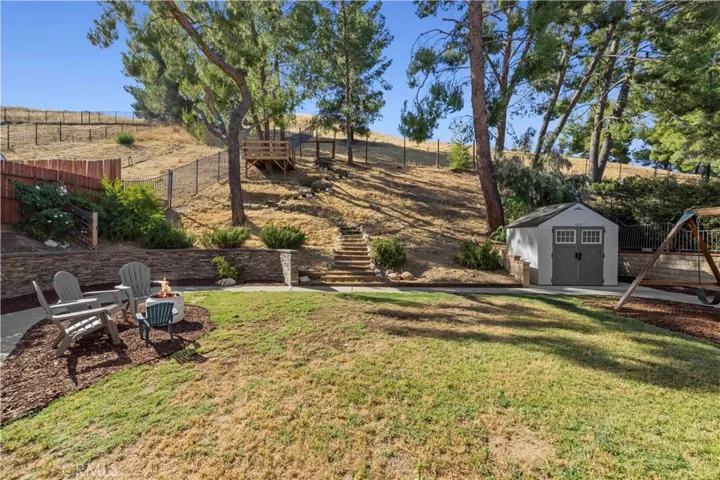 28235 Royal Road, Castaic, California 91384