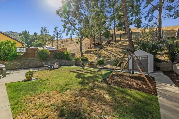 28235 Royal Road, Castaic, California 91384