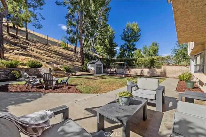 28235 Royal Road, Castaic, California 91384
