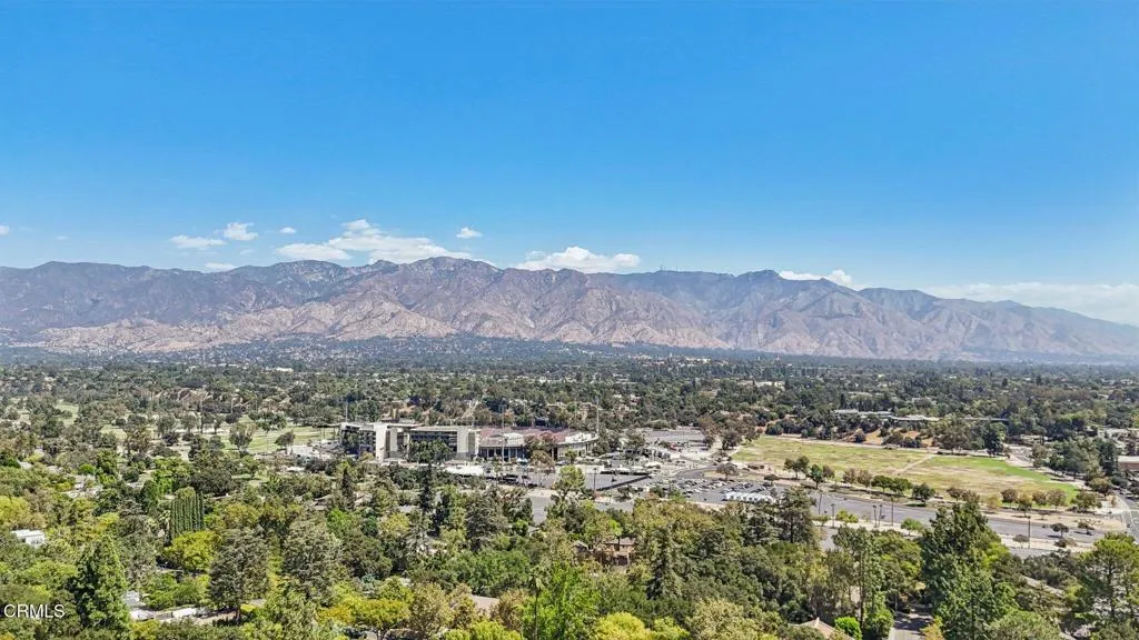 61-web-or-mls-Linda Vista Ave-S0509-061