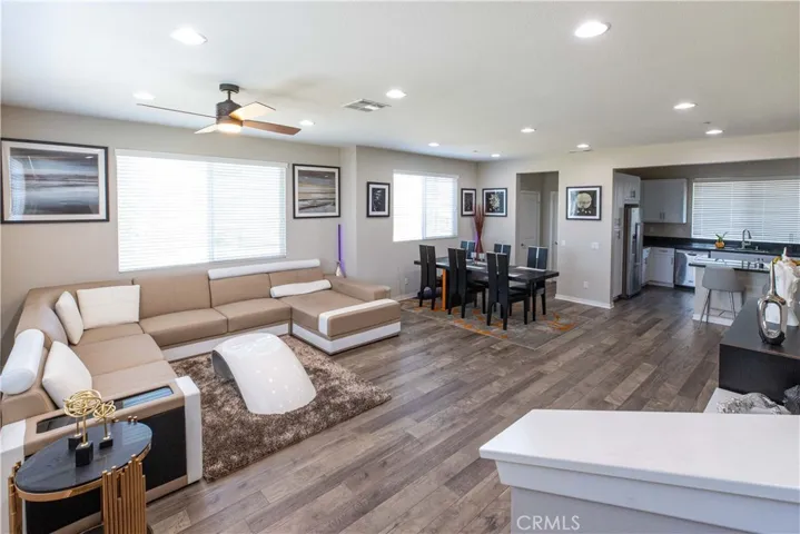 5786 Acacia Lane, Lakewood, California 90712